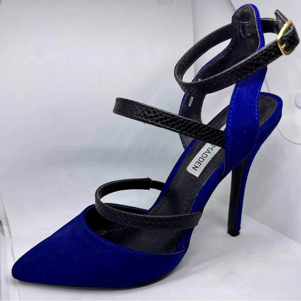 Steve Madden Women’s 4.5” Pump Heels